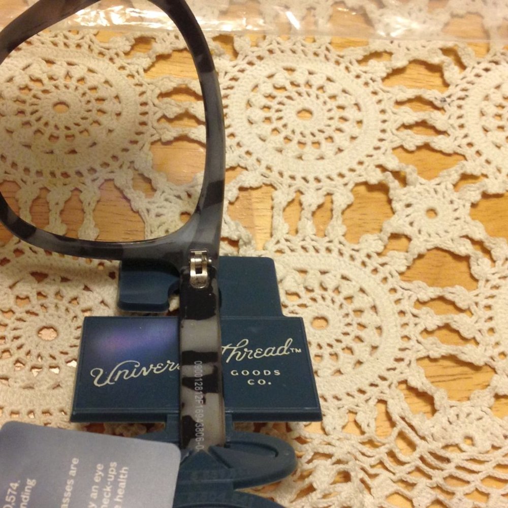Blue Light Filtering Glasses, #2812, Universal Thread - Picture 5 of 6
